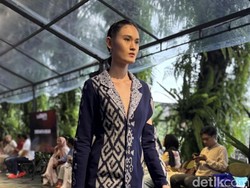 Ketika Wastra Bertemu Siluet Modern & Kilau Mewah di Bali Fashion Trend 2025