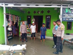 Sejumlah Wilayah di Serang Banjir Usai Hujan Deras, 1 Rumah Roboh