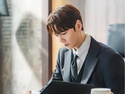 Choi Jin Hyuk Jadi CEO Chaebol Ogah Nikah di Drakor Positively Yours