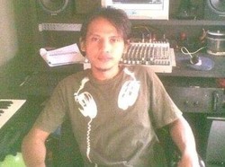 Tipe-X Bagikan Kabar Duka Kepergian Drummer Pertama Hendro Sunyoto