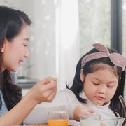 4 Makanan Terbaik untuk Kecerdasan Otak Anak dan Cara Memasaknya