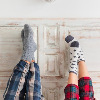 Menurut Studi, Ini Warna Kaus Kaki yang Bisa Tunjukkan Kecerdasan dan Suksesnya Seseorang