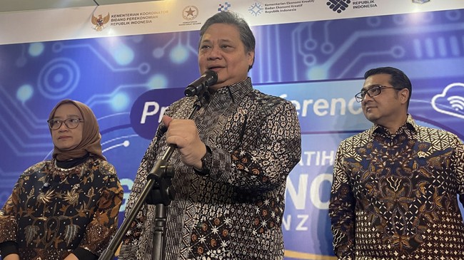 Menko Airlangga Hartarto merespons keberatan pengusaha terkait penetapan UMP dengan menyebut besarannya sudah diformulasikan dan sesuai aturan.