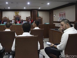 Saksi Ungkap Ammar Zoni dkk Edarkan Narkotika di Rutan Pakai Aplikasi Zangi