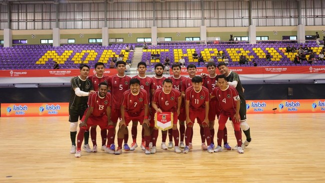 Timnas Futsal Indonesia berhasil mengalahkan Malaysia 2-1 dalam laga lanjutan futsal SEA Games 2025.