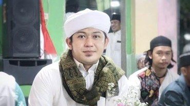 Profil dan Sederet Kontroversi Ustaz Zaky Mubarok Jebolan Ajang Pencarian Bakat di TV