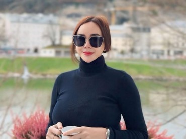 Dituding Jadi Selingkuhan RK, Aura Kasih Pertimbangkan Ambil Langkah Hukum