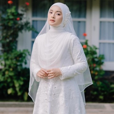 Cantik Pakai Gaun Putih, Nabila Eks Pacar Almarhum Eril Mau Menikah?