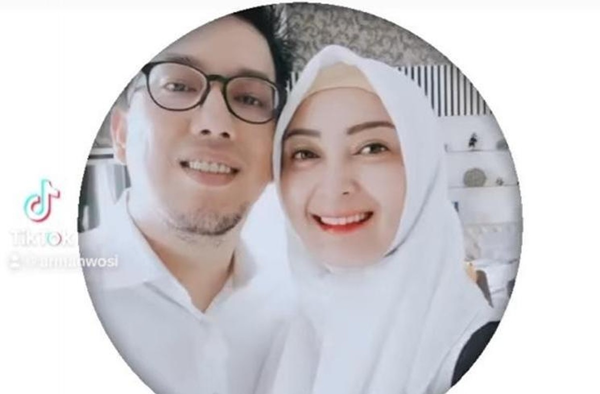 Della Puspita dan Arman Wosi