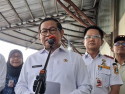 Cek Terminal Pulo Gebang, Pramono Sebut Puncak Mudik Nataru Diprediksi Besok