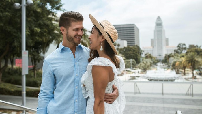 Mengenal 'Taxi Cab Theory', Ketika Si Dia Buru-buru Ajak Serius padahal Belum Siap