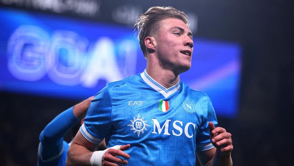 FOTO: Napoli Buat Milan Tak Berdaya di Supercoppa Italia