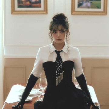 Kim Se Jeong Balik ke Mode Idol dengan Merilis Single Album Solar System