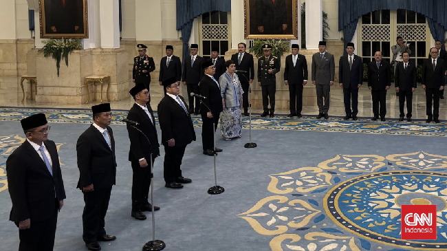 Presiden Republik Indonesia Prabowo Subianto melantik 6 Duta Besar Luar Biasa dan Berkuasa Penuh RI di Istana Negara, Jakarta, Jumat (19/12) hari ini.