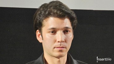 Dikenal Cowok Dingin, Stefan William Perdana Berkomedi di Series 'Melindungimu Selamanya'