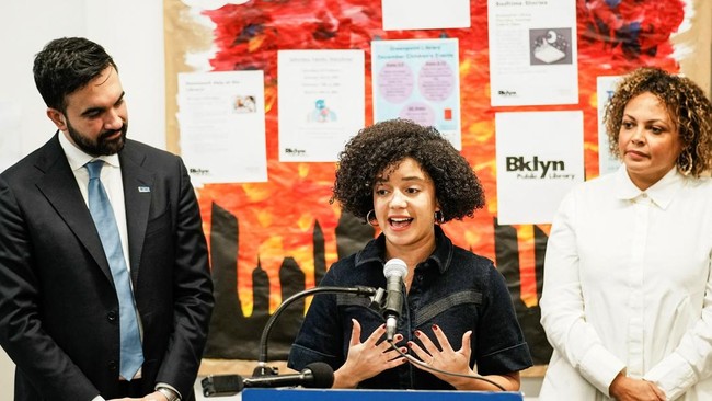 Anak buah walkot terpilih New York Zohran Mamdani mengundurkan diri gara-gara cuitan antisemit di masa lalu viral.