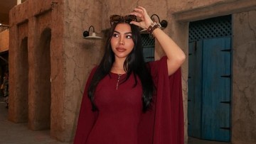 Berita Viral Selebriti dari InsertLive : Yulia Baltschun Master Chef Indonesia Bongkar Perselingkuhan Suami, Ternyata Sudah 2 Kali