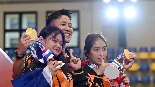 Kontingen Malaysia berhasil memecahkan rekor medali terbanyak dalam sejarah keikutsertaan mereka di ajang SEA Games saat tak berstatus tuan rumah.