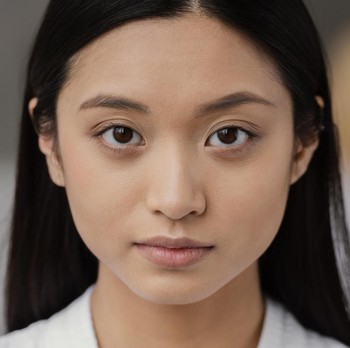 Kandungan Terbaik untuk Mencerahkan Dark Circles, Bye Mata Panda!