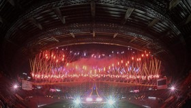 FOTO: SEA Games 2025 Ditutup Meriah, Indonesia Runner Up