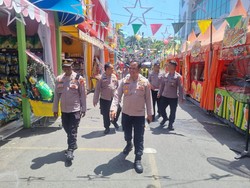 Libur Nataru, Polisi Sidoarjo Masifkan Patroli di Pusat Perbelanjaan