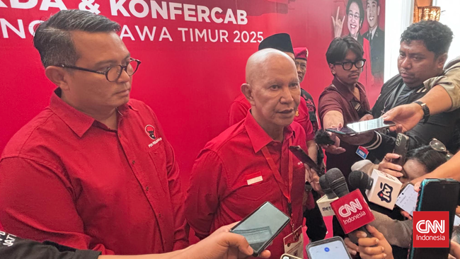 Ketua DPD PDI Perjuangan (PDIP) Jawa Timur Said Abdullah mengatakan, partainya kini tak boleh lagi menerapkan politik salon, politik jargonistik yang mengandalkan pencitraan semata.