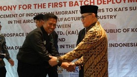Menteri Mukhtarudin Lepas 12 PMI Terampil, Transfer Teknologi untuk RI