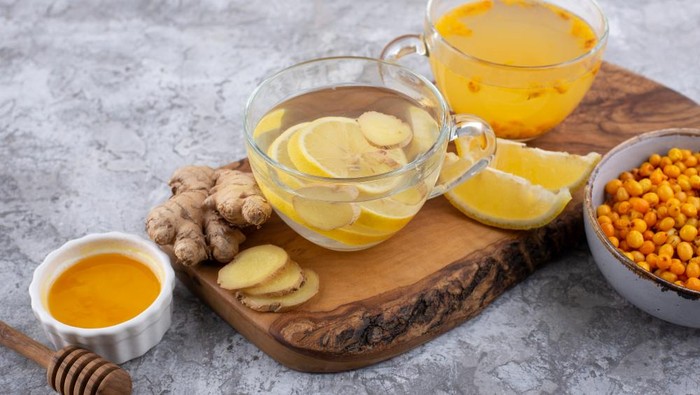 5 Manfaat Rutin Minum Air Rebusan Kunyit Setiap Hari