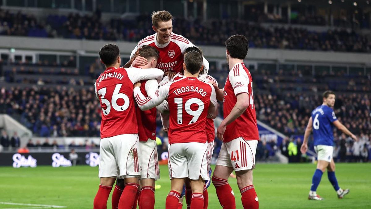 Klasemen Liga Inggris Panas: Arsenal Gusur Man City, Villa Mengintai