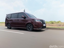 Review Honda Step WGN e:HEV: Nyaman, Efisien, dan Masuk Akal!