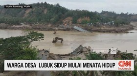VIDEO: Desa Rusak Parah, Warga Desa Lubuk Sidup Mulai Menata Hidup