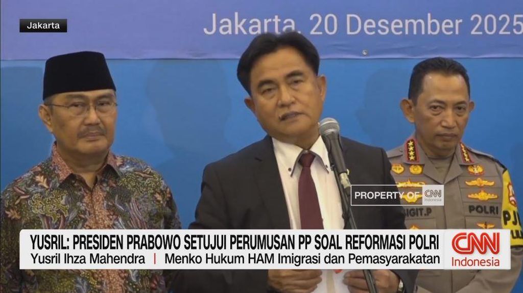 VIDEO: Yusril: Presiden Setujui Perumusan PP Soal Reformasi Polri