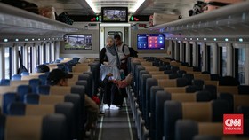 172 Ribu Orang Diprediksi Naik KA di Hari Terakhir Libur Imlek