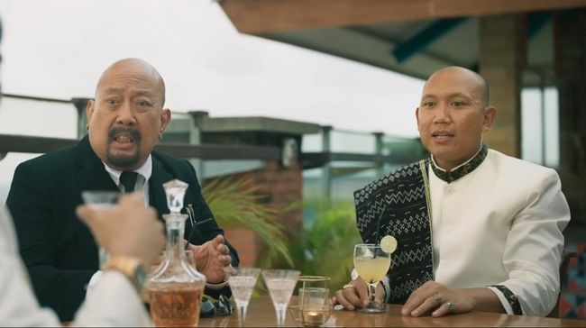 Berikut 8 rekomendasi dan sinopsis film baru tayang libur Natal dan Tahun Baru 2025/2026, seperti Comic 8 Revolution dan The Housemaid.