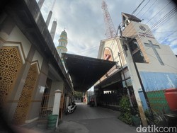 Empati Bencana, Gereja Pati Satu Kanopi dengan Masjid Rayakan Natal Sederhana