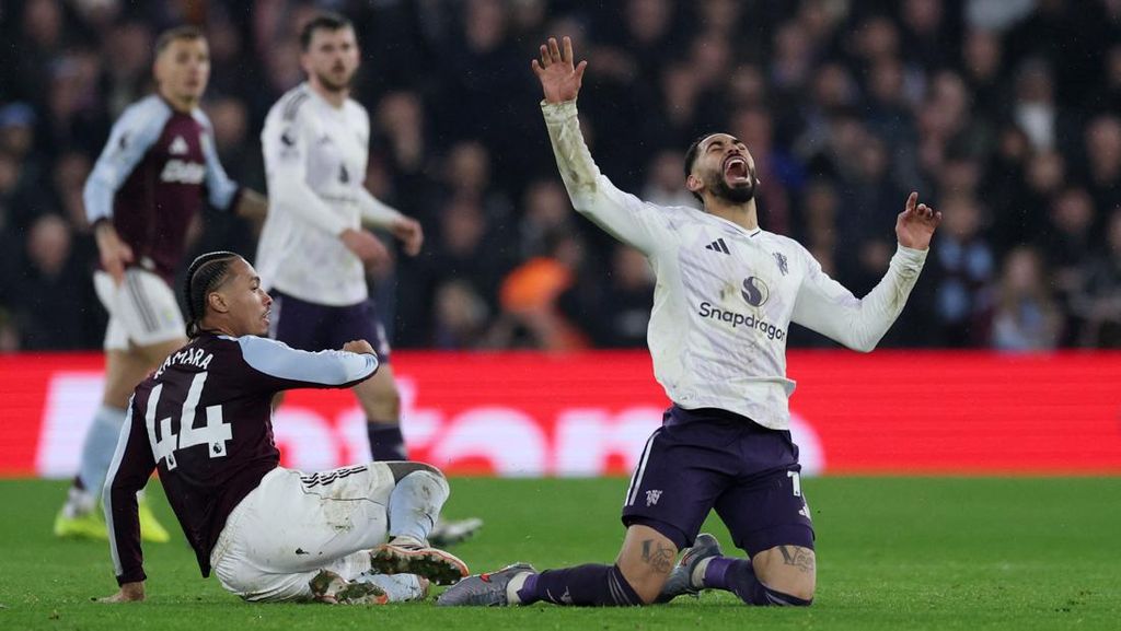 Klasemen Liga Inggris setelah MU Roboh: Aston Villa Ikut Pepet Arsenal