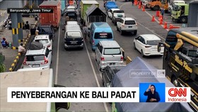 VIDEO: Penyeberangan Menuju Bali Mulai Padat