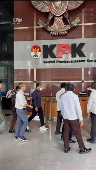 Sempat Kabur saat OTT, Kasi Datun Kejari HSU Serahkan Diri ke KPK