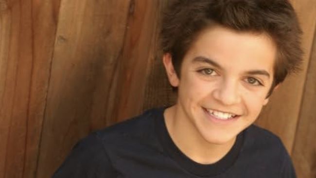 Mantan bintang cilik Nickelodeon viral kedapatan menjadi gelandangan di jalanan Riverside, California.