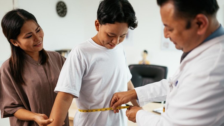 Ukuran Lingkar Perut Normal Anak Berdasarkan Usia dari 1&ndash;18 Tahun