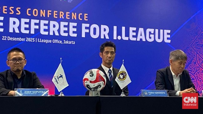 Ketua Komite Wasit PSSI, Yoshimi Ogawa, beberkan alasan menunjuk Yudai Yamamoto sebagai wasit tetap Super League 2025/2026.