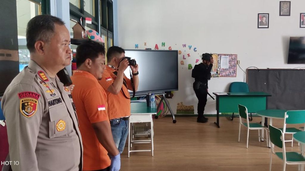 10 Sekolah di Depok Terima Ancaman Bom Hari Ini