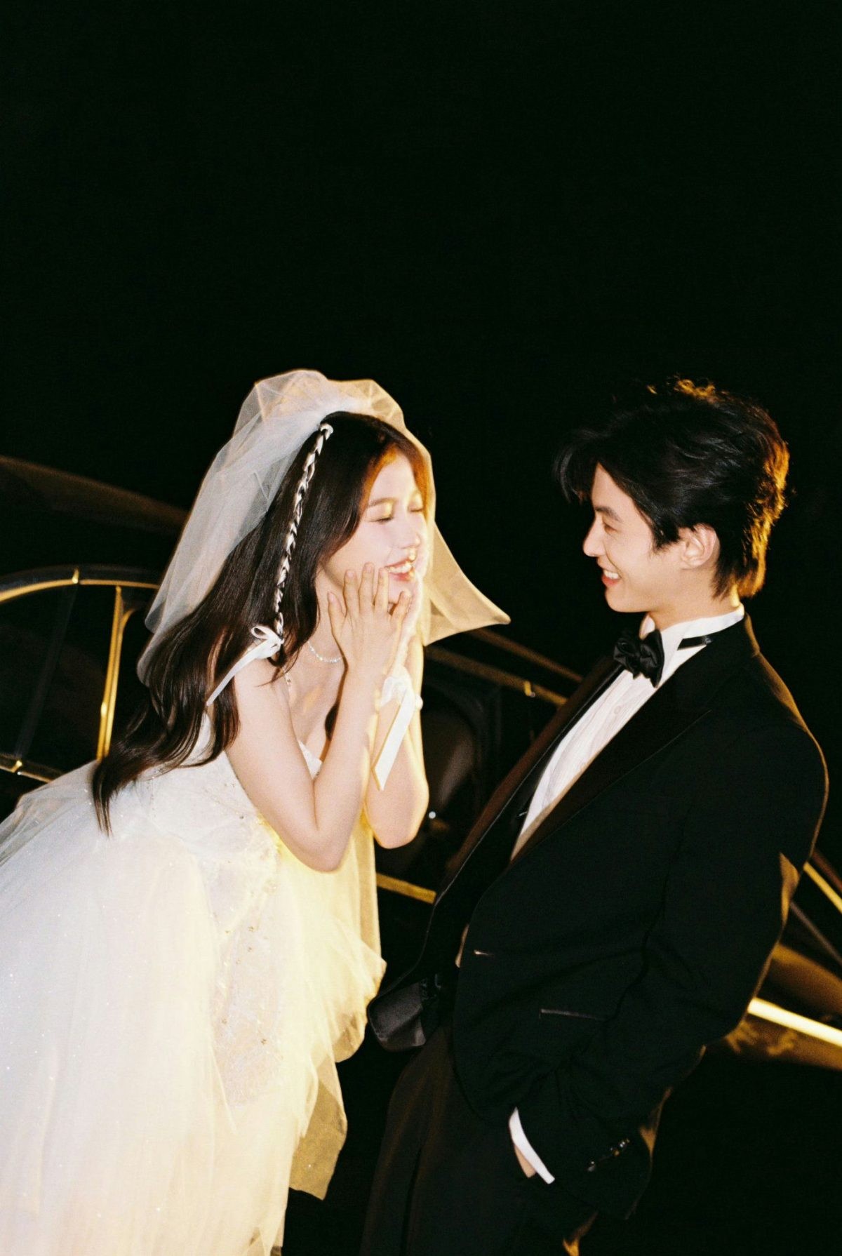 Foto 'Pernikahan' Esther Yu dan He Yu yang Viral