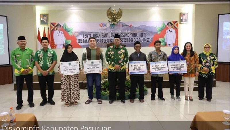 Pemkab Pasuruan Salurkan BLT DBHCHT 2025, Diterima 10.758 Warga