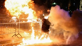 FOTO: Aksi Protes Korupsi Berujung Ricuh, Albania Membara