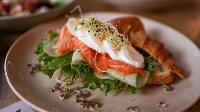 Diet yang menargetkan penuaan sehat. Kandungan makanan berfungsi untuk mencegah demensia ataupun alzeheimer.