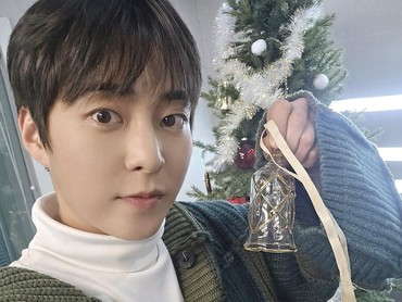 Lirik Lagu Fireflies - Xiumin