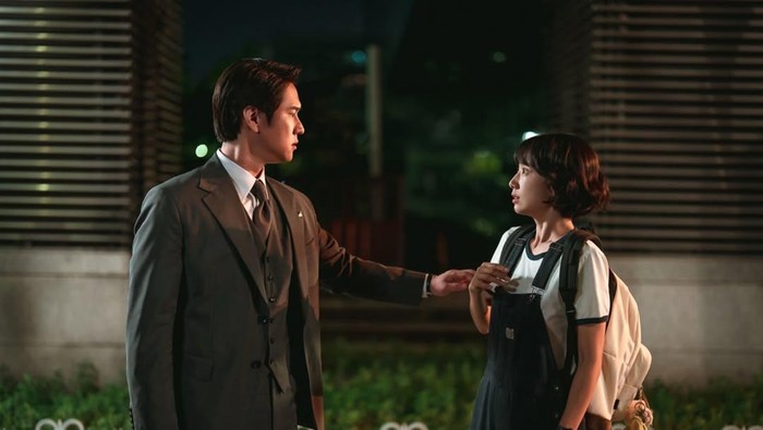 Simak Potret Park Shin Hye dan Go Kyung Pyo untuk Drakor Terbaru, Undercover Miss Hong