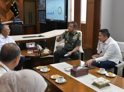 Seskab Update Pemulihan Bencana: 11 Jembatan Terbangun-72 Jalan Nasional Pulih