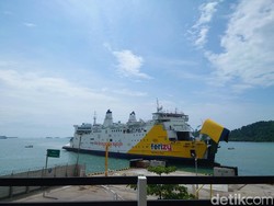 32 Ribu Penumpang Nyeberang ke Sumatera dari Pelabuhan Banten Kemarin